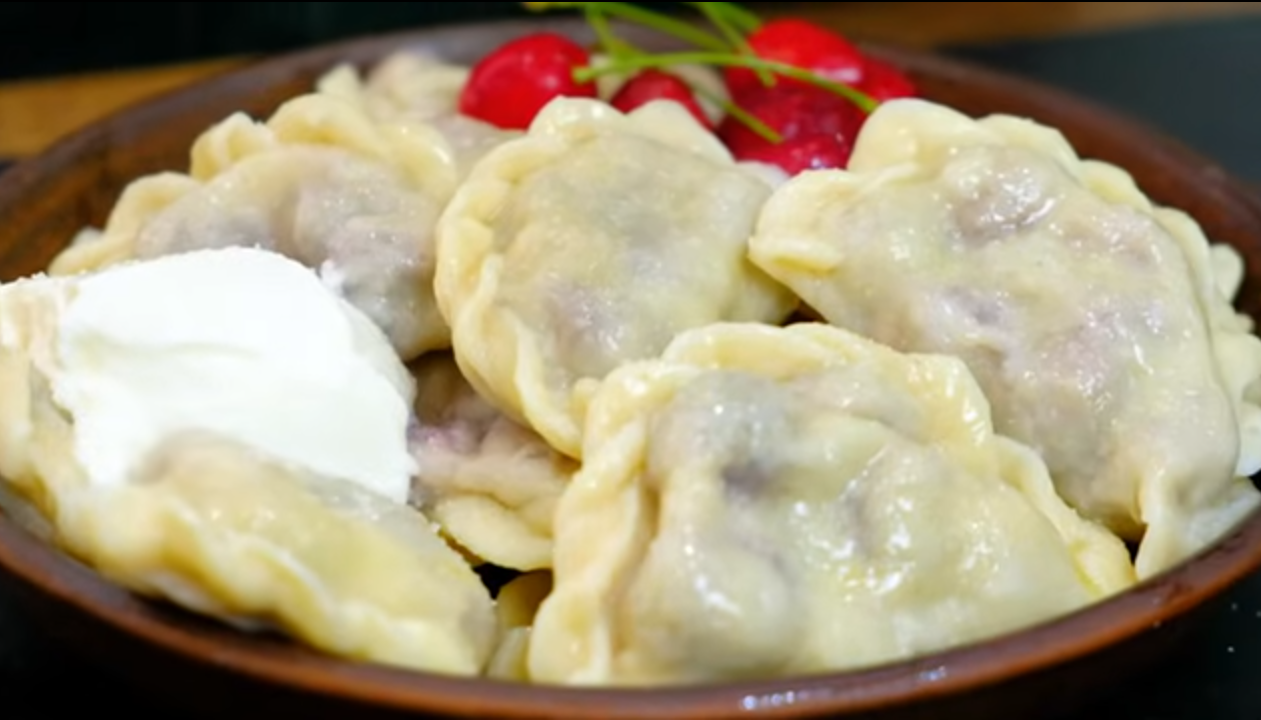 Вареники з вишнями